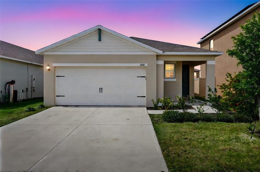 Picture of 1268 Cascades Avenue, Davenport FL 33837