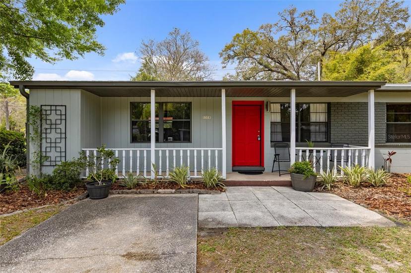 Picture of 1318 NE 14Th Terrace, Gainesville FL 32601