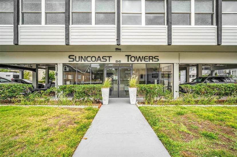 Picture of 841 4Th Avenue N Unit 65, St Petersburg FL 33701