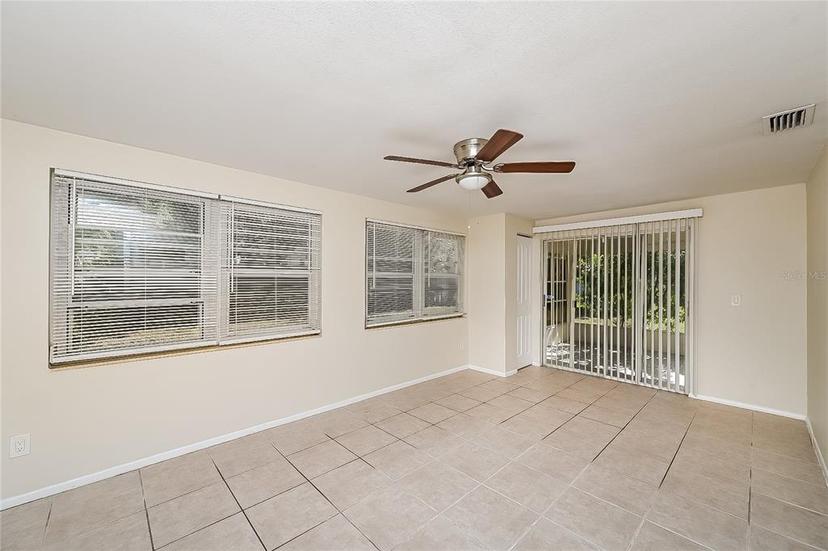 Picture of 3316 Pinehurst Drive, Holiday FL 34691