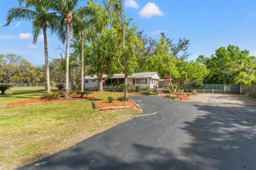Picture of 11326 Minnieola Drive, New Port Richey, FL 34654