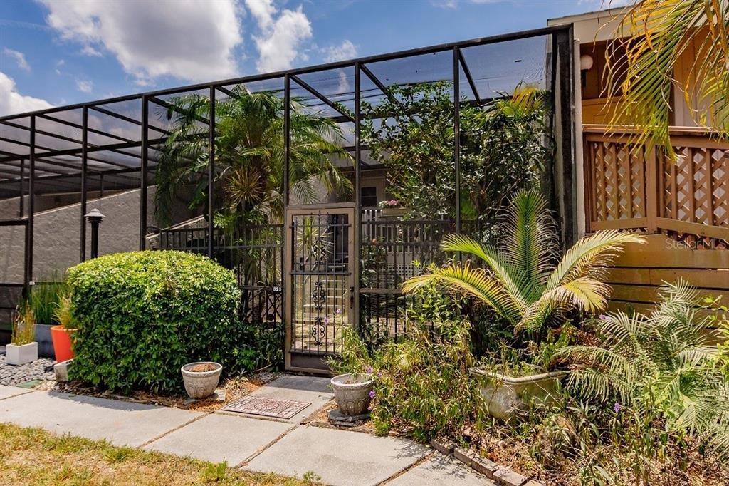 Picture of 323 Bobby Jones Road Unit 323, Sarasota, FL 34232