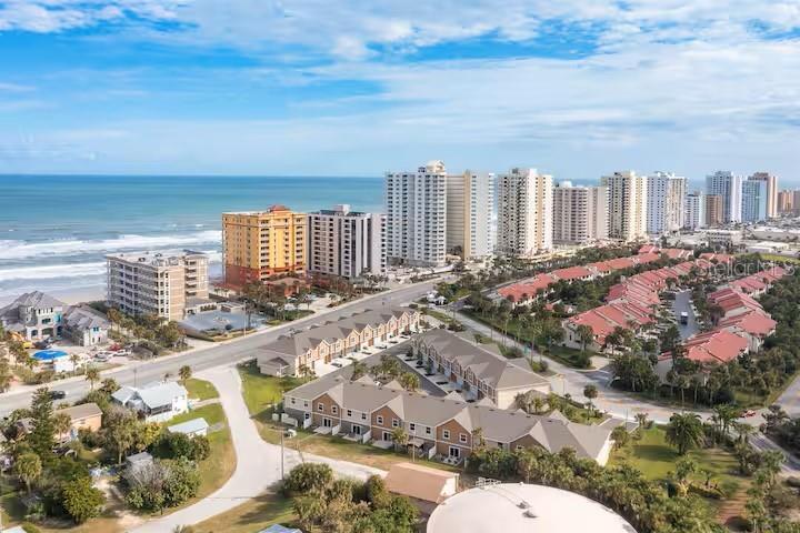 Picture of 106 Oceans Circle, Daytona Beach FL 32118