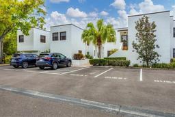 Picture of 5042 Marsh Field Road Unit 16, Sarasota, FL 34235