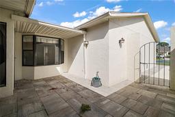 Picture of 2249 Cypress Cove Dr Unit E3, Tavares, FL 32778