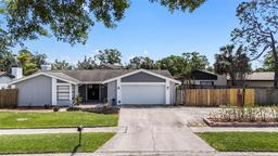 Picture of 15404 Deerglen Drive, Tampa, FL 33624