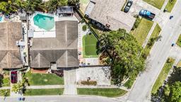 Picture of 15404 Deerglen Drive, Tampa, FL 33624