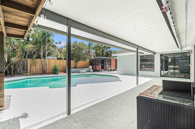 Picture of 15404 Deerglen Drive, Tampa FL 33624