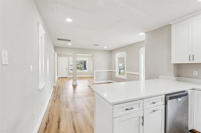 Picture of 2920 E 20Th Avenue, Tampa FL 33605