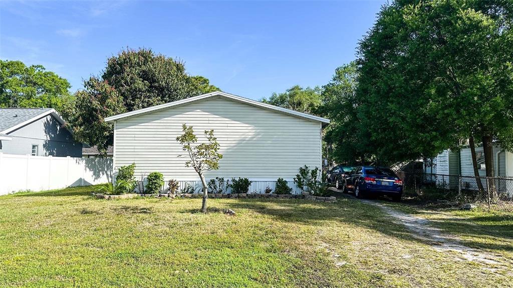 Picture of 6051 106Th Avenue N, Pinellas Park, FL 33782