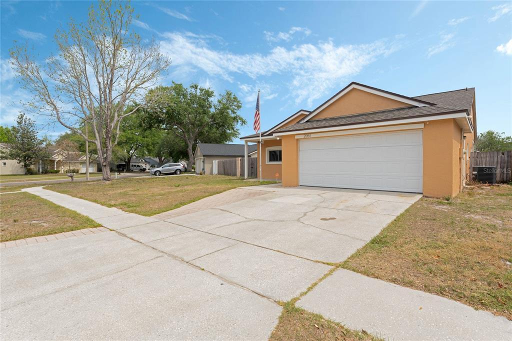 Picture of 2051 Pernod Court, Apopka, FL 32703