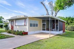 Picture of 6025 Ridgewood Drive, Zephyrhills, FL 33542