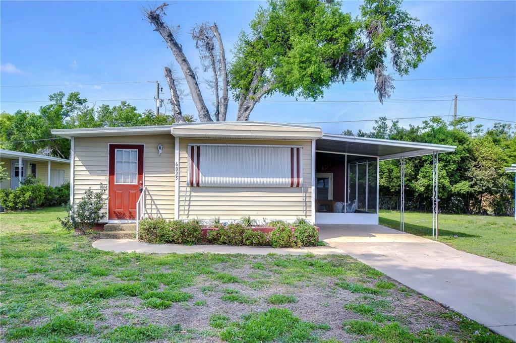 Picture of 6025 Ridgewood Drive, Zephyrhills, FL 33542