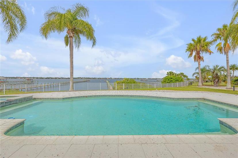 Picture of 2640 S Peninsula Drive, Daytona Beach FL 32118