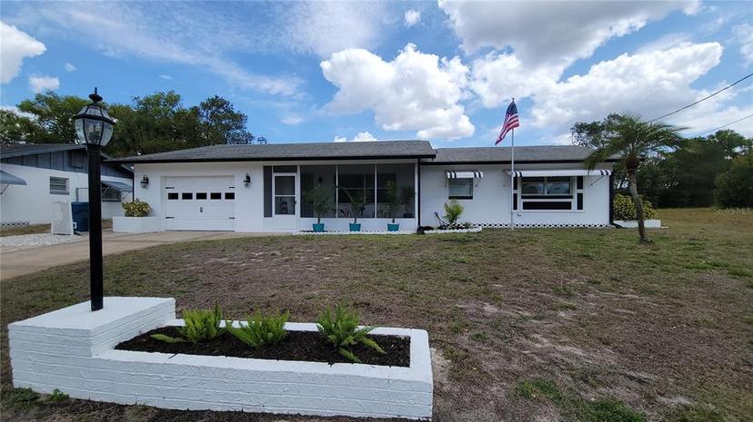 Picture of 2365 Poinsettia Drive, Orange City FL 32763