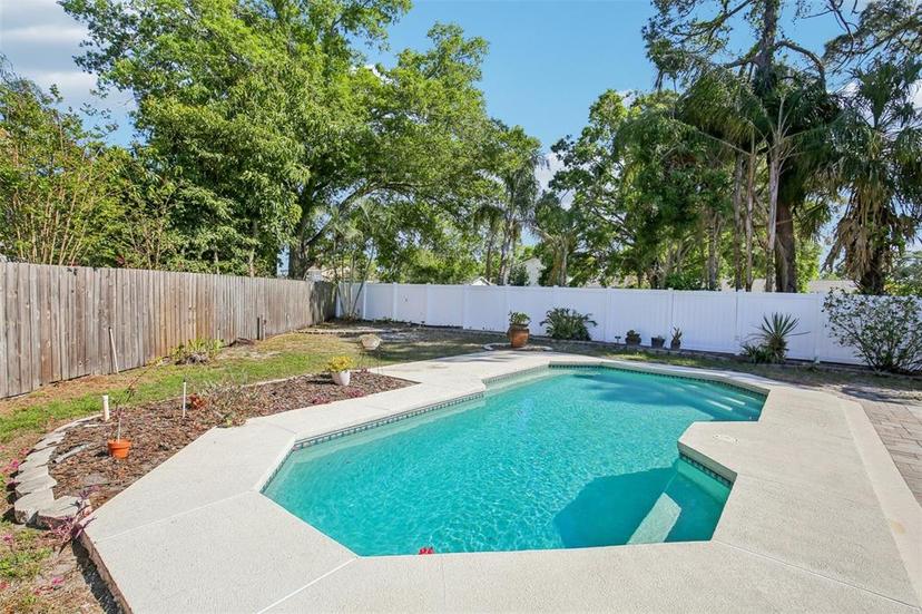Picture of 8019 Greenshire Drive, Tampa FL 33634