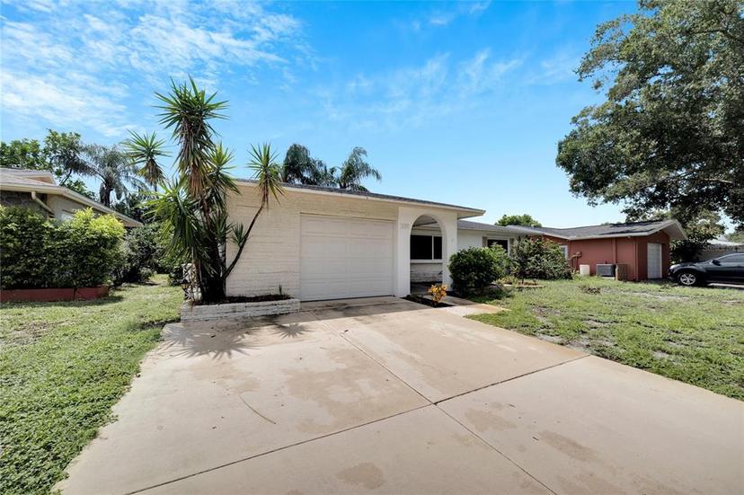 Picture of 2127 Scotland Drive, Clearwater FL 33763
