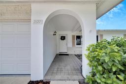 Picture of 2127 Scotland Drive, Clearwater, FL 33763