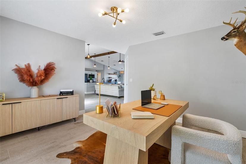 Picture of 2457 Appaloosa Circle, Sarasota FL 34240