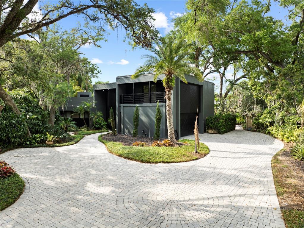 Picture of 410 Montrose Avenue, Temple Terrace, FL 33617