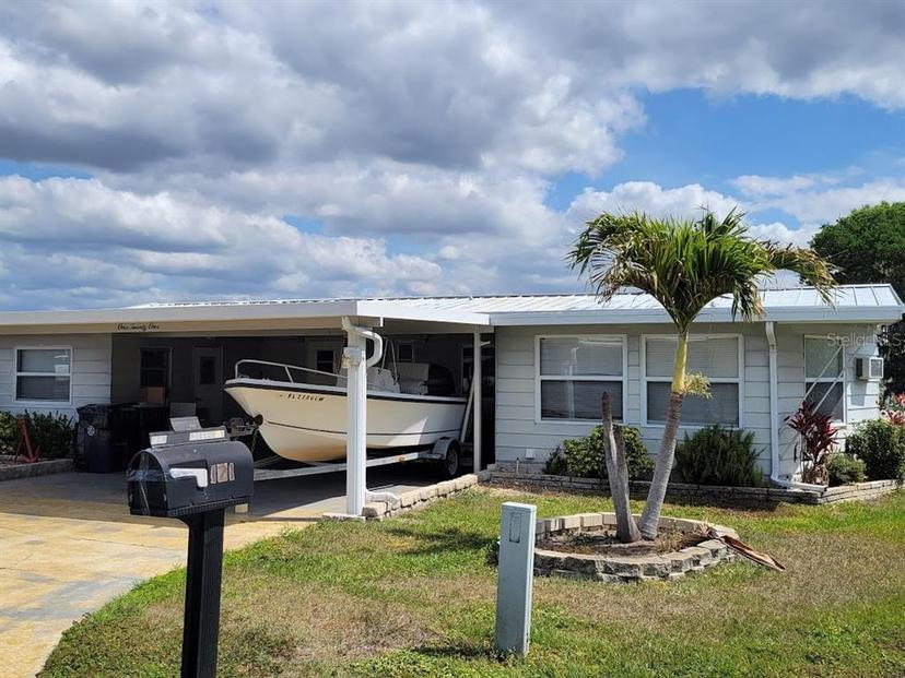 Picture of 121 Bonnie Drive, Auburndale FL 33823