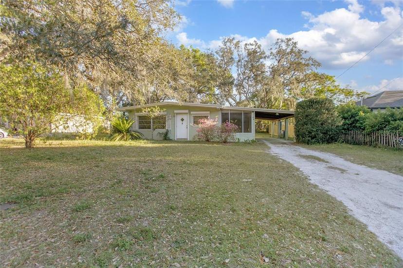 Picture of 782 Valencia Avenue, Orange City FL 32763