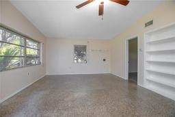Picture of 782 Valencia Avenue, Orange City, FL 32763