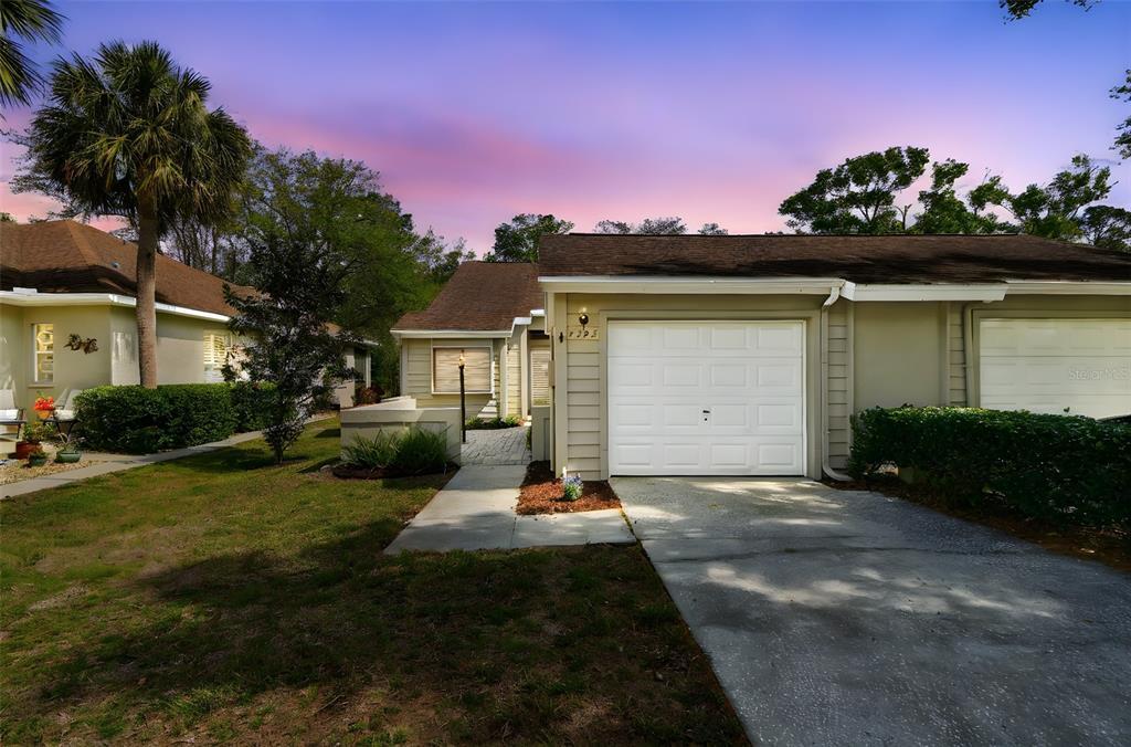 Picture of 4393 Brooker Creek Drive, Palm Harbor, FL 34685