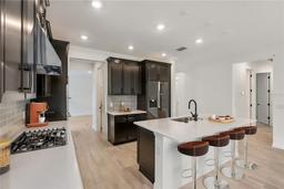 Picture of 4240 Pond Brook Court, Bradenton, FL 34211