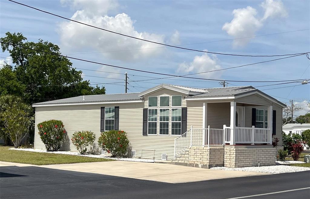 Picture of 7316 Americana Drive Ne Unit 146, St Petersburg, FL 33702