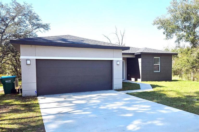 Picture of 1152 Courtland Boulevard, Deltona FL 32738