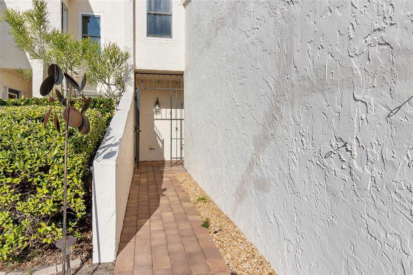 Picture of 4344 Outrigger Lane, Tampa FL 33615