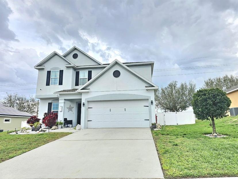 Picture of 2015 Barstow Ln, Dundee FL 33838