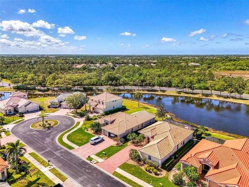 Picture of 11352 Dancing River Drive, Venice FL 34292