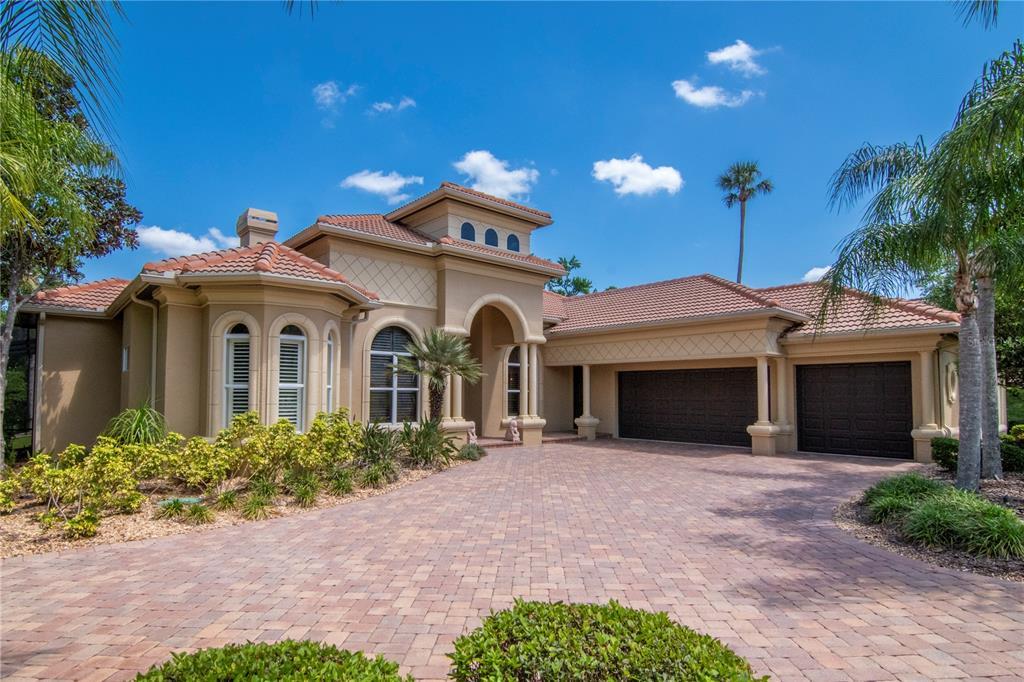 Picture of 13701 Carnoustie Circle, Dade City, FL 33525