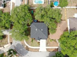 Picture of 934 Grand Canyon Drive, Valrico, FL 33594