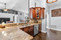 Picture of 8925 Pebble Beach Place, Clermont, FL 34711