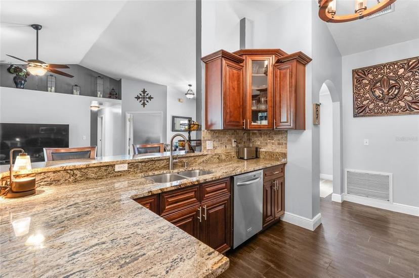 Picture of 8925 Pebble Beach Place, Clermont FL 34711