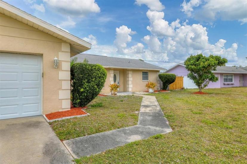 Picture of 3803 Pin Oaks Street, Sarasota FL 34232