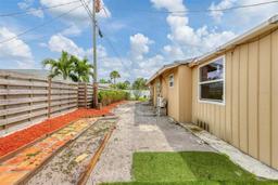 Picture of 3803 Pin Oaks Street, Sarasota, FL 34232