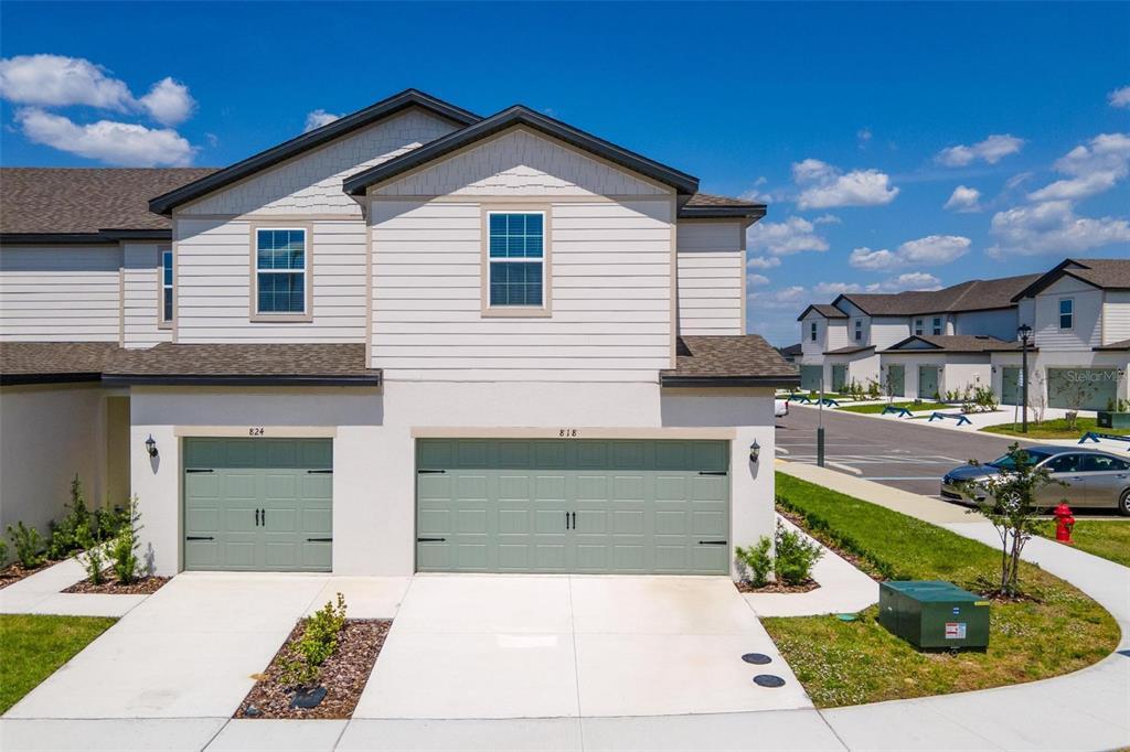 Picture of 818 Poppy Lane, Dundee, FL 33838