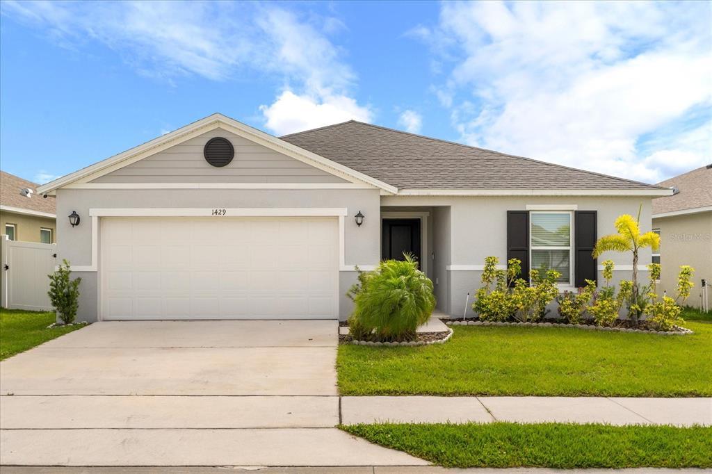 Picture of 1429 Mattie Pointe Lane, Auburndale, FL 33823