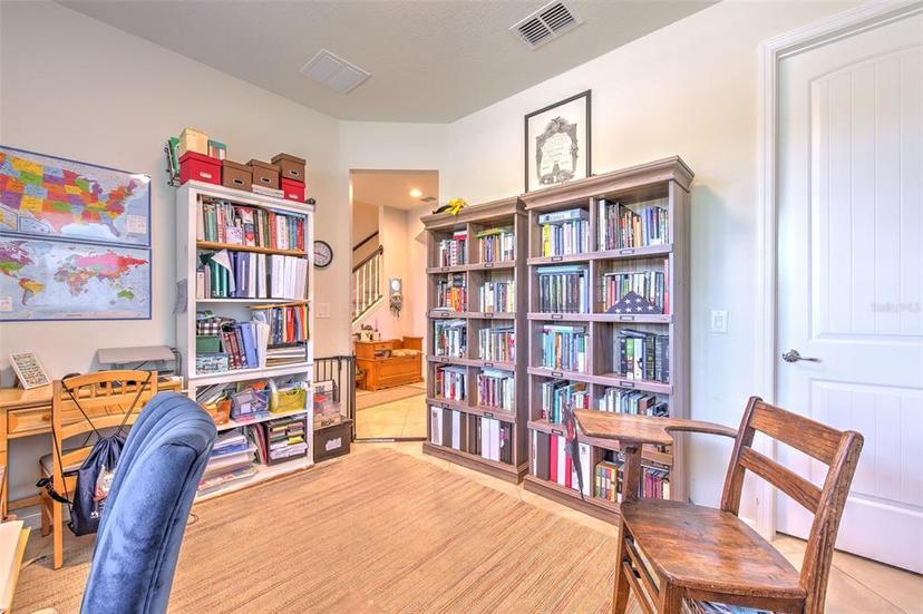 Picture of 5705 Village Center Drive, Lithia FL 33547