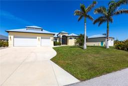 Picture of 3215 Peace River Drive, Punta Gorda, FL 33983