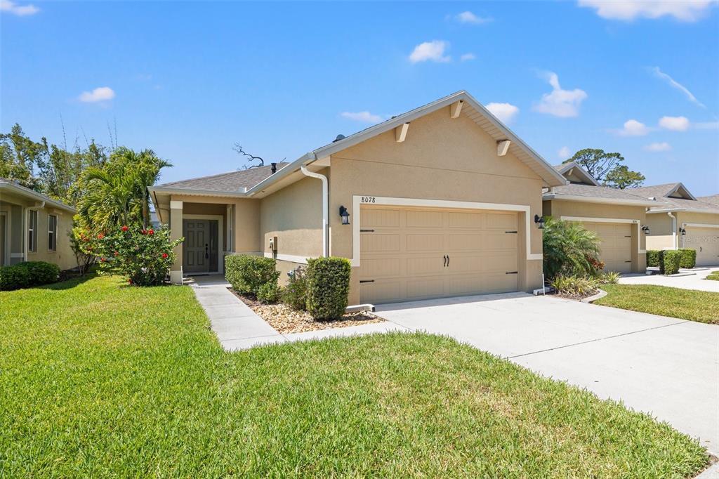 Picture of 8078 Pine Crest Street, Seminole, FL 33777