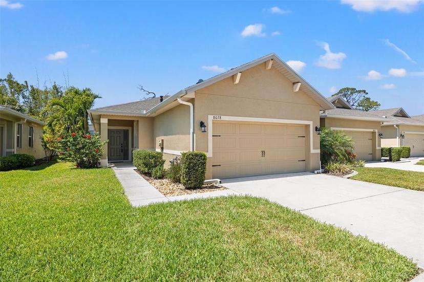 Picture of 8078 Pine Crest Street, Seminole FL 33777