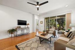 Picture of 8078 Pine Crest Street, Seminole, FL 33777
