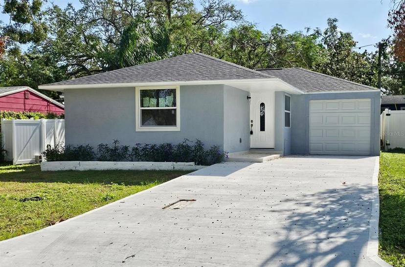Picture of 2712 60Th Avenue N, St Petersburg FL 33714