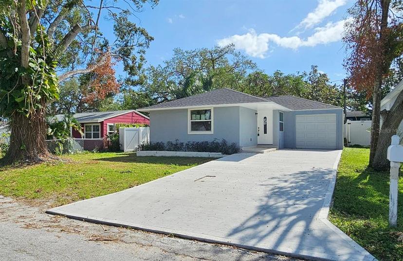 Picture of 2712 60Th Avenue N, St Petersburg FL 33714