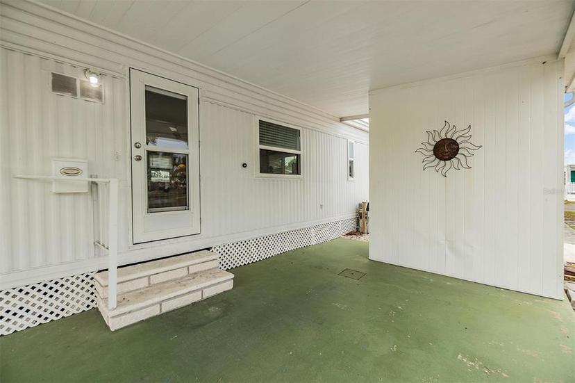 Picture of 4851 W Gandy Boulevard Unit B4L38, Tampa FL 33611